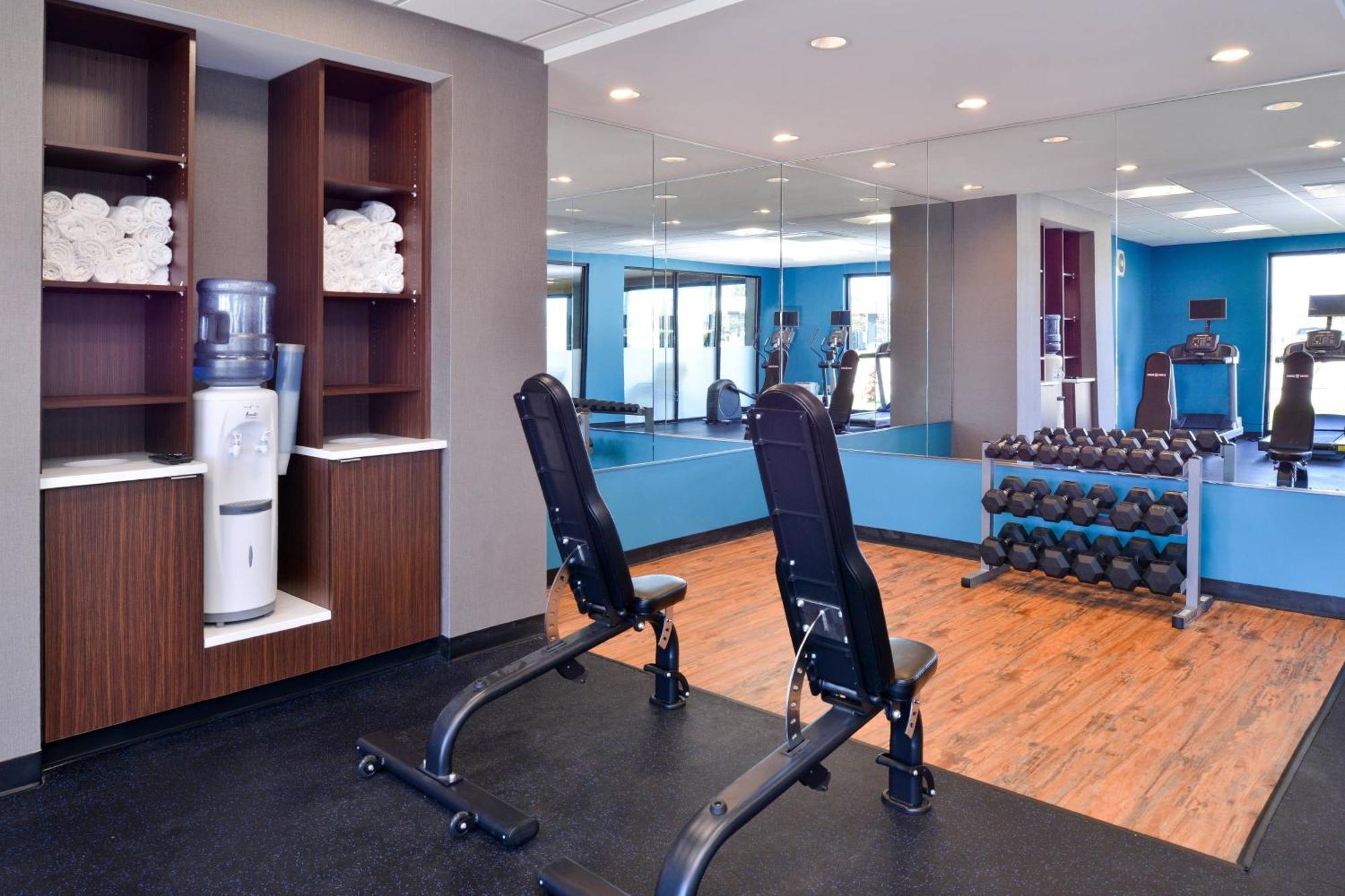 Fairfield Inn Rochester Airport Экстерьер фото